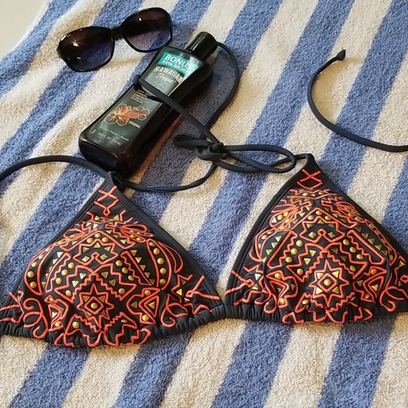 Xhilaration Other - Stunning Slate Grey Bikini Top